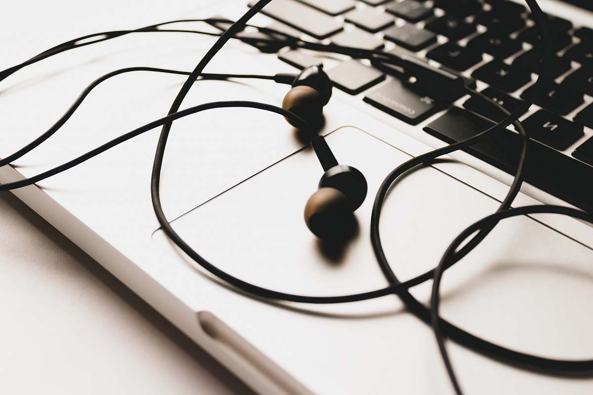 computer hardware black earbuds hardware